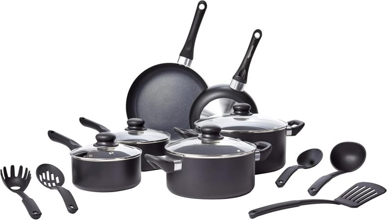 Amazon Basics Non-Stick Kitchen Cookware 15-Piece Set